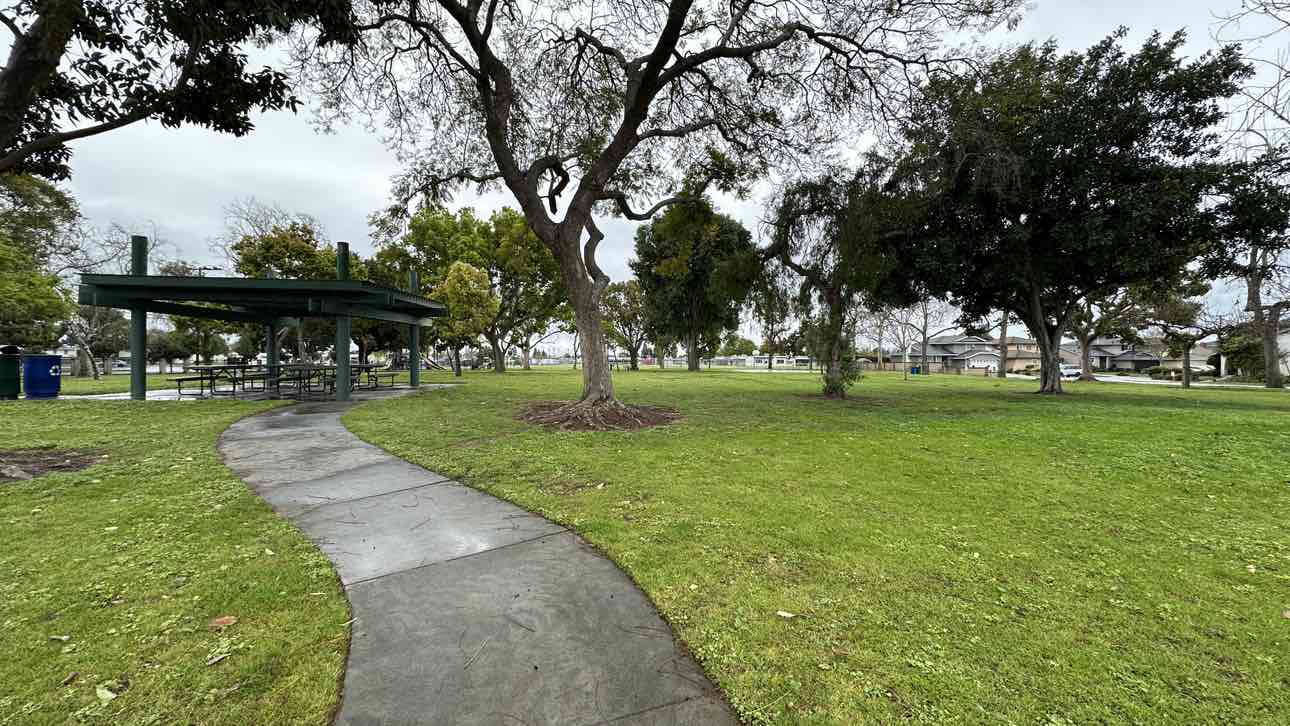 walking near me in Peppertree Park in spring