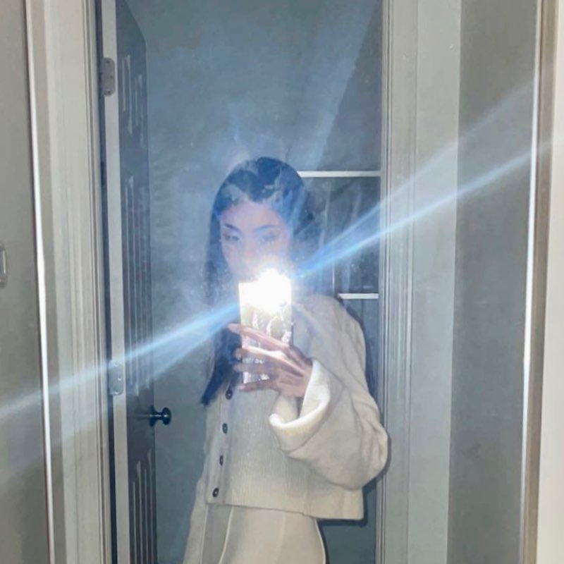 Ayesha 🕊️ profile