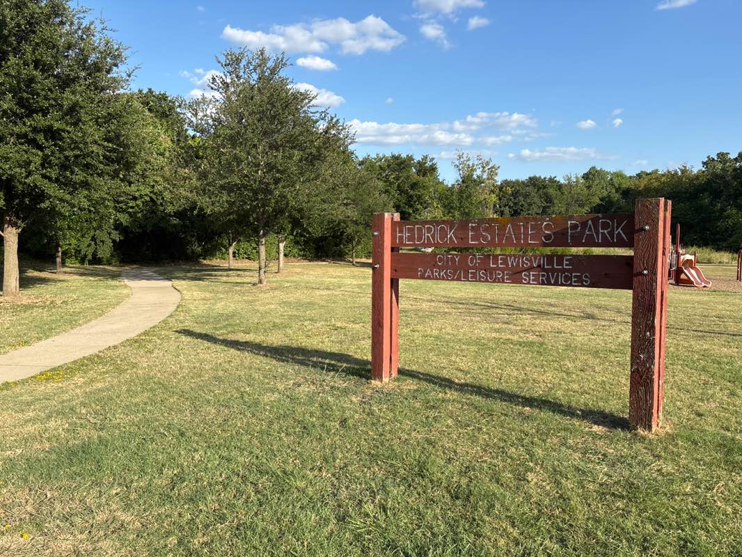 walking near me in Hedrick Estates Park in autumn