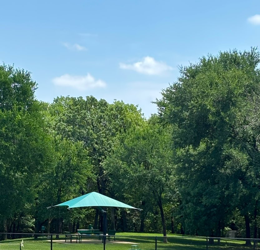 walking near me in Bakersfield Park in summer