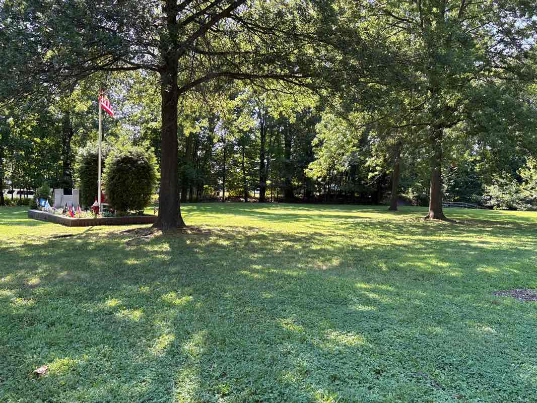 walking near me in Dumont Firefighters Park in autumn