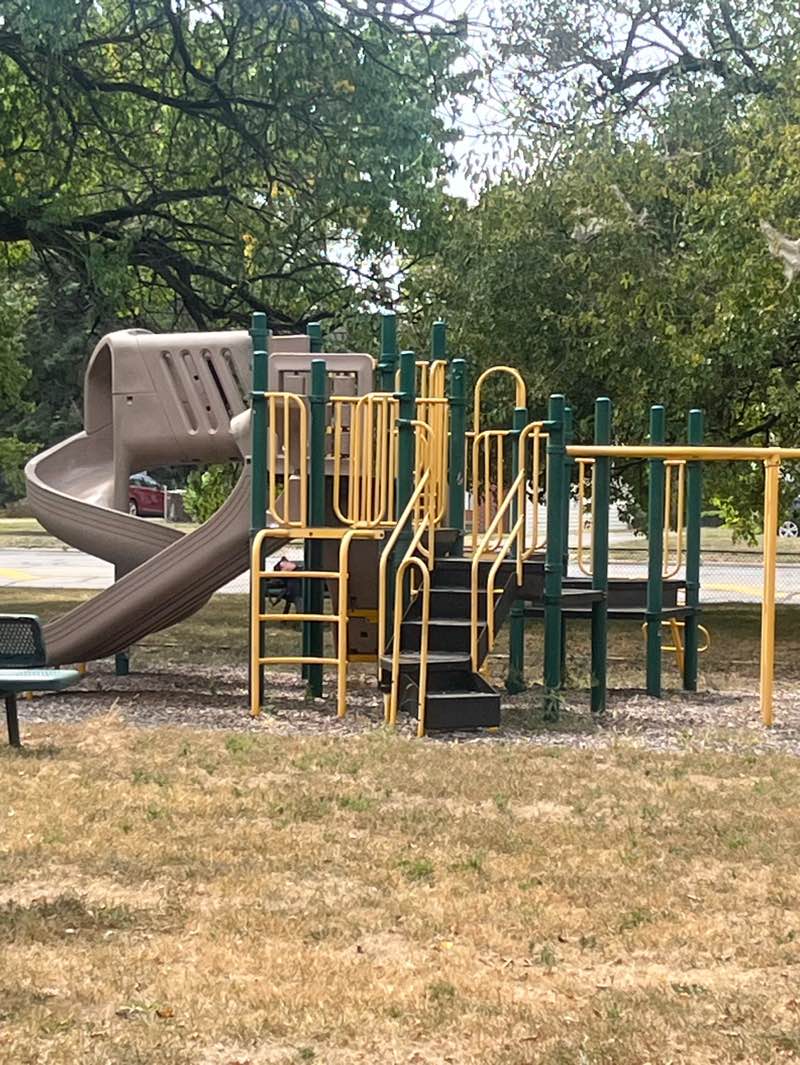 walking near me in Avalon Park in autumn