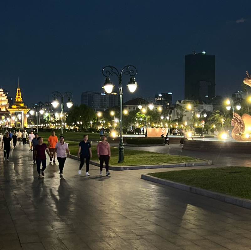 SANOZ ​🇰🇭 post 1