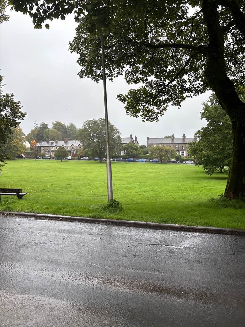 walking near me in Kendal Green in autumn