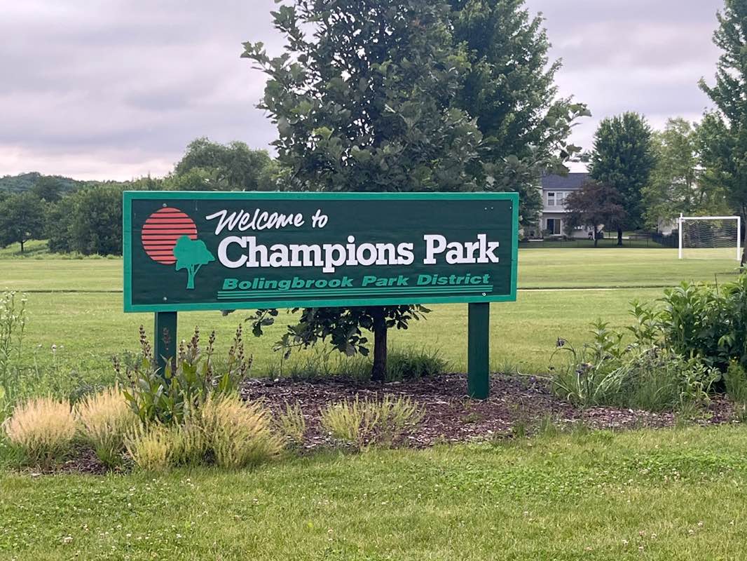 walking near me in Champions Park in summer