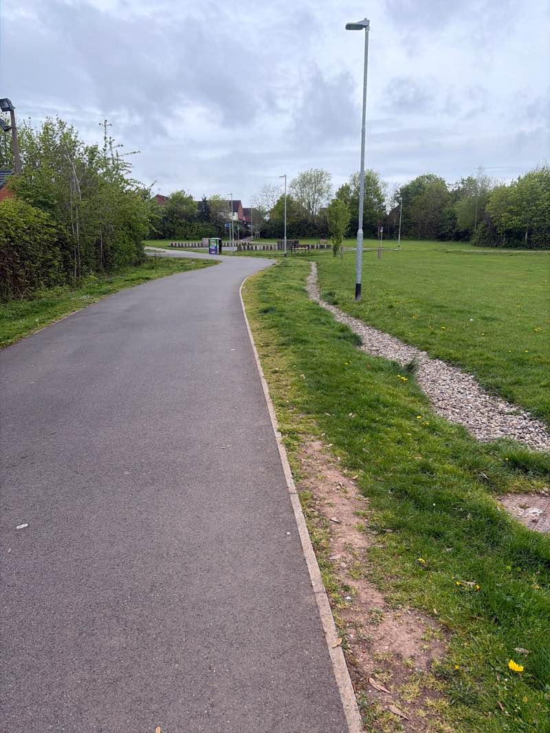 walking near me in Power Park in spring