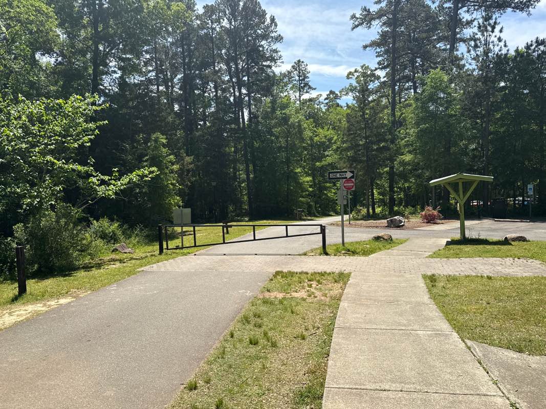walking near me in Leigh Farm in spring