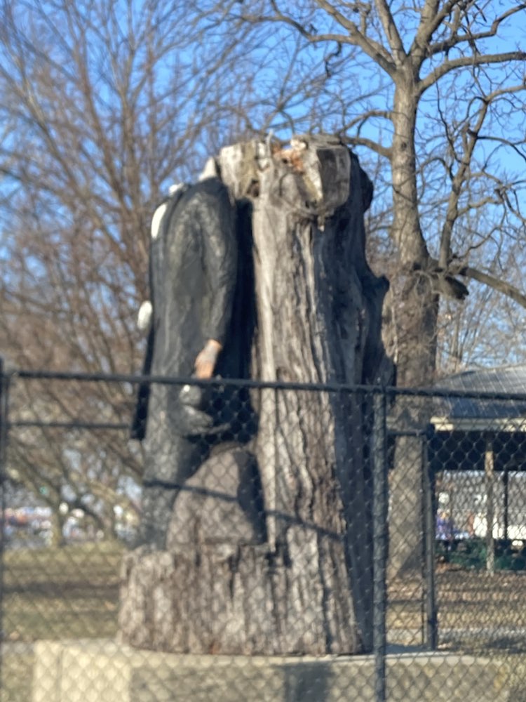 walking near me in Morton Park in winter