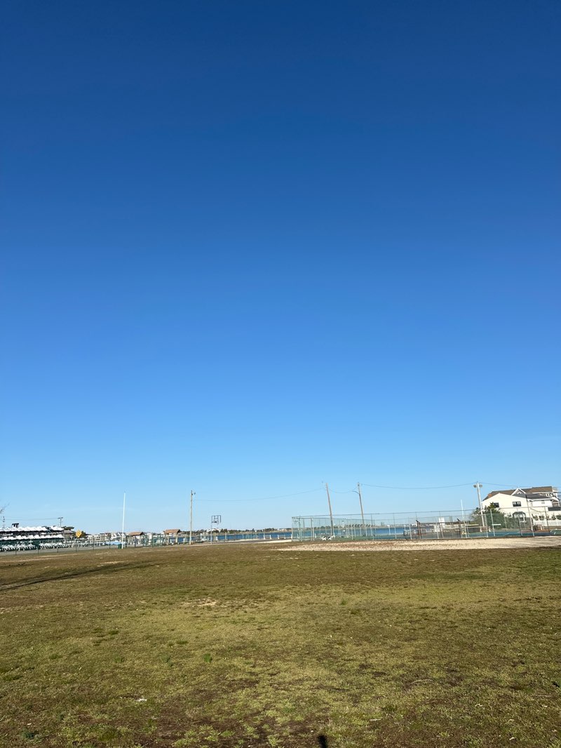 walking near me in Richard A. Zachariae Recreation Center in spring