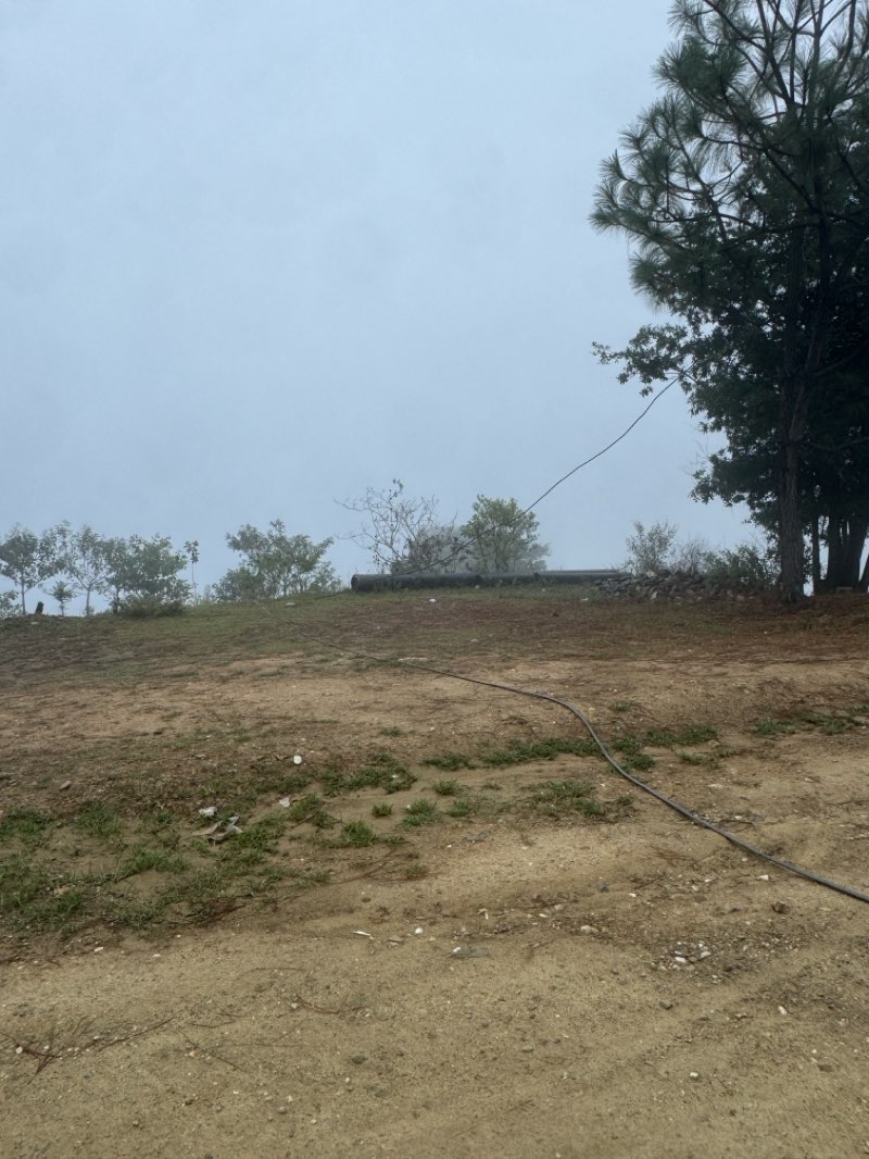 walking near me in Sitio Arqueológico Cambote in autumn