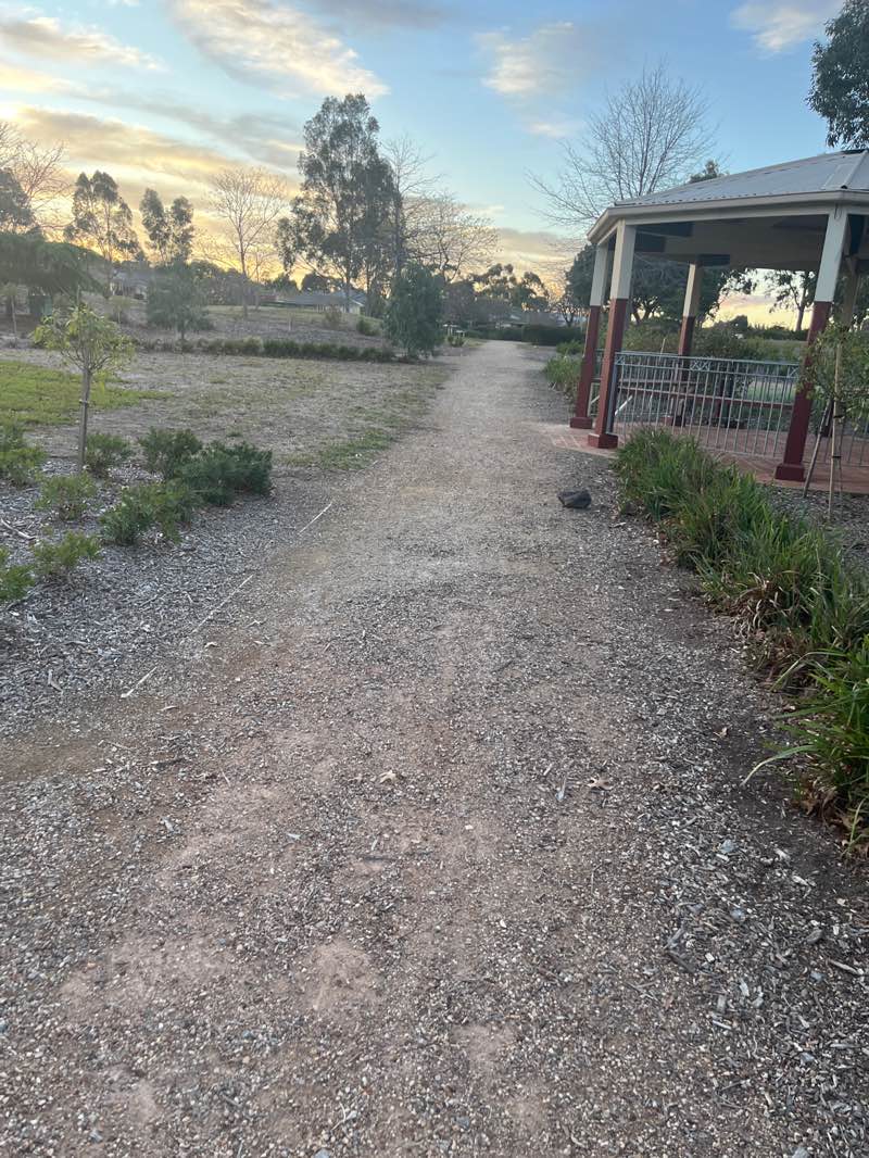 walking near me in Village Green in autumn