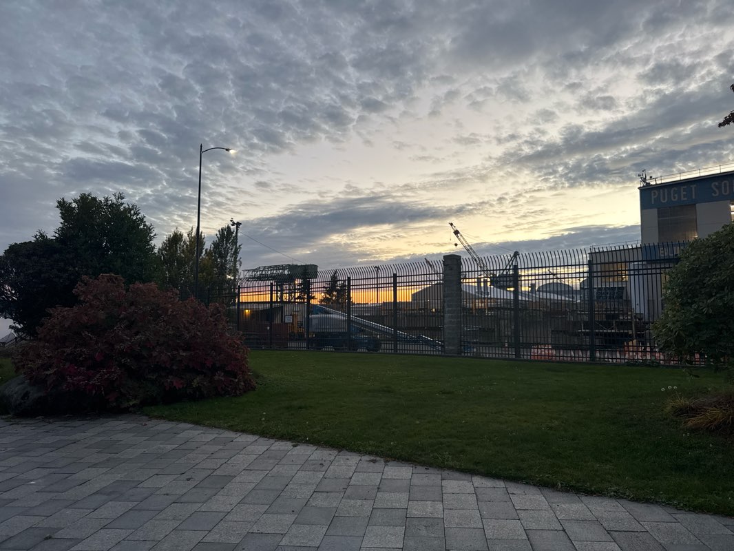 walking near me in Harborside Fountain Park in winter