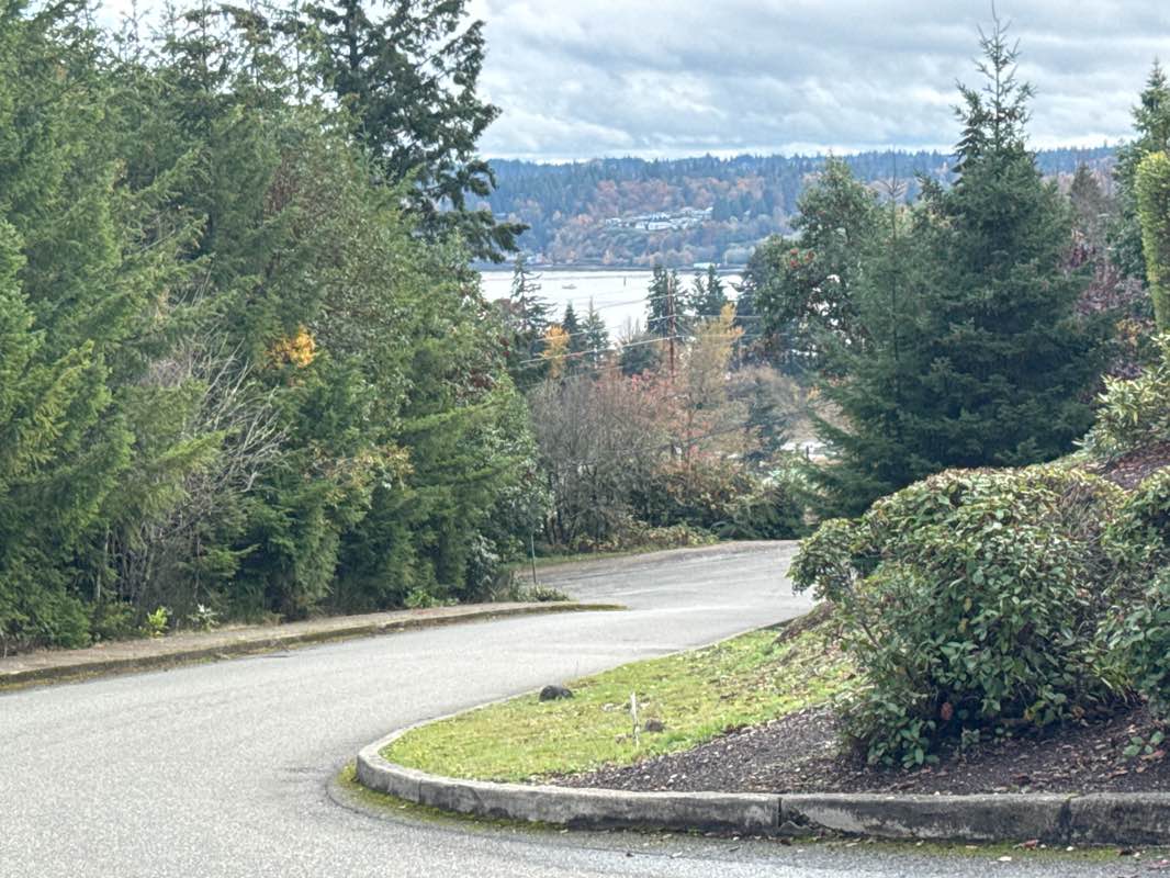 walking near me in N.A.D. Marine Park in winter