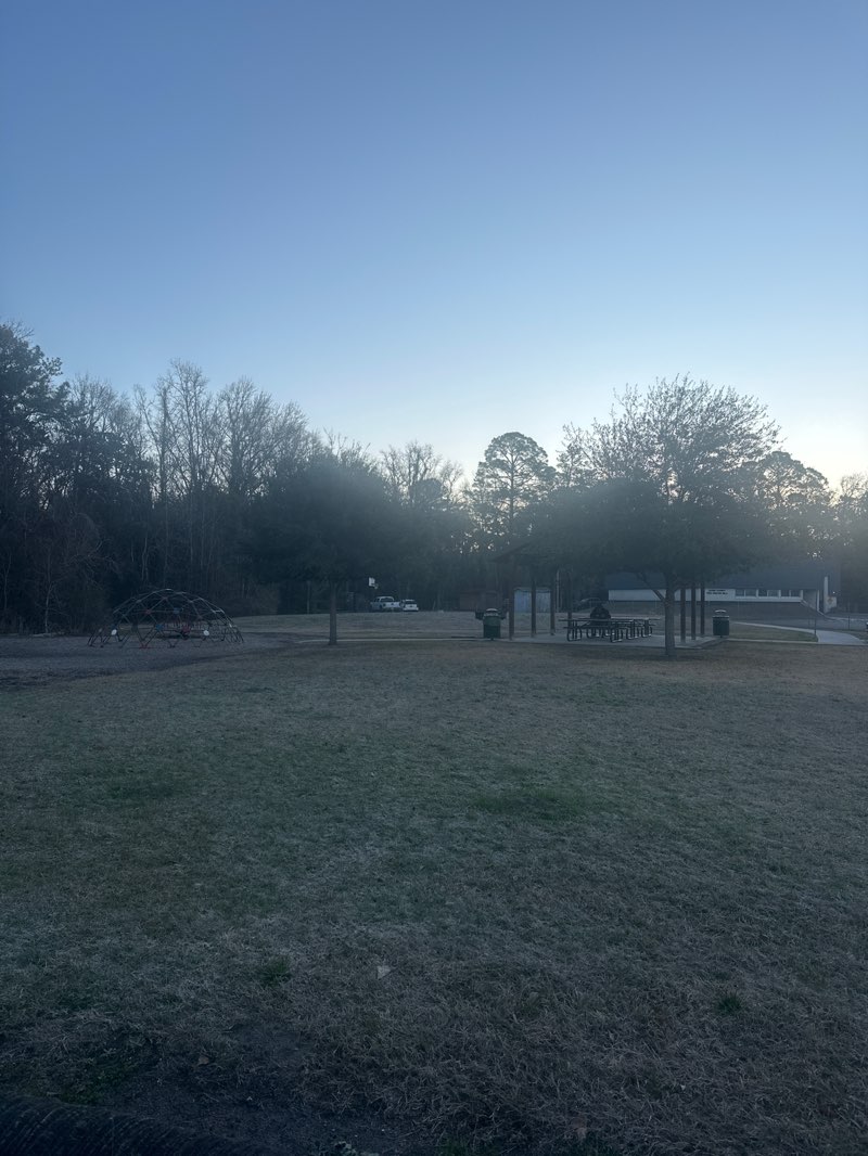 walking near me in East Sterling Park in winter