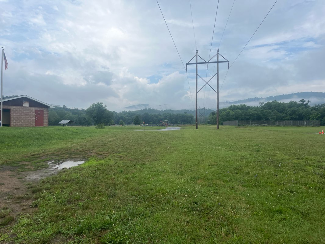 walking near me in Riverside Recreation Complex in autumn