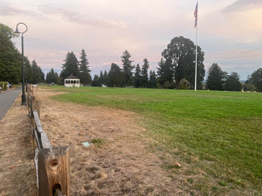 walking near me in Fort Vancouver National Historic Site in autumn