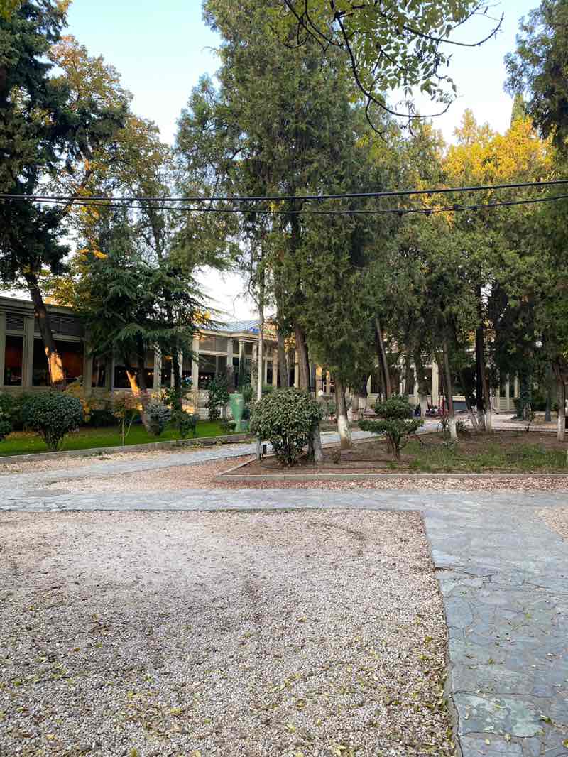 walking near me in Rose Garden in autumn