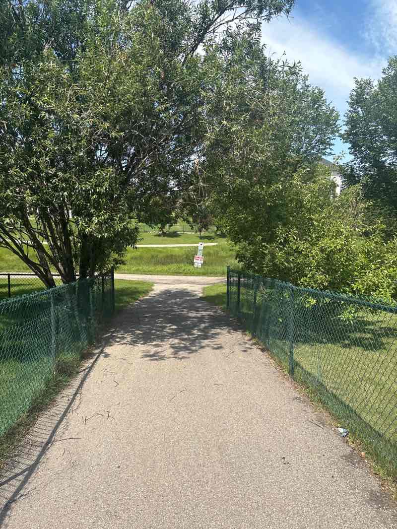 walking near me in Centennial Park in summer
