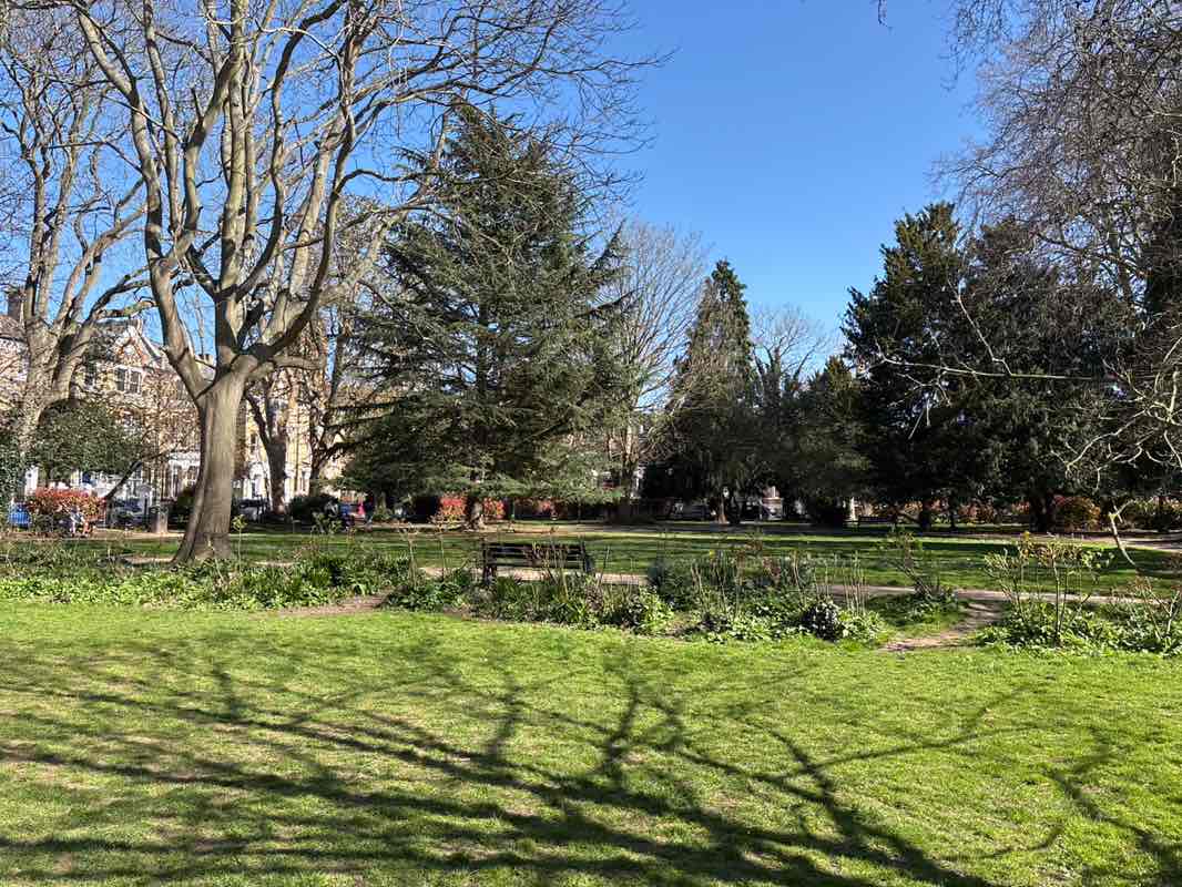 walking near me in Saint Andrew's Square in spring