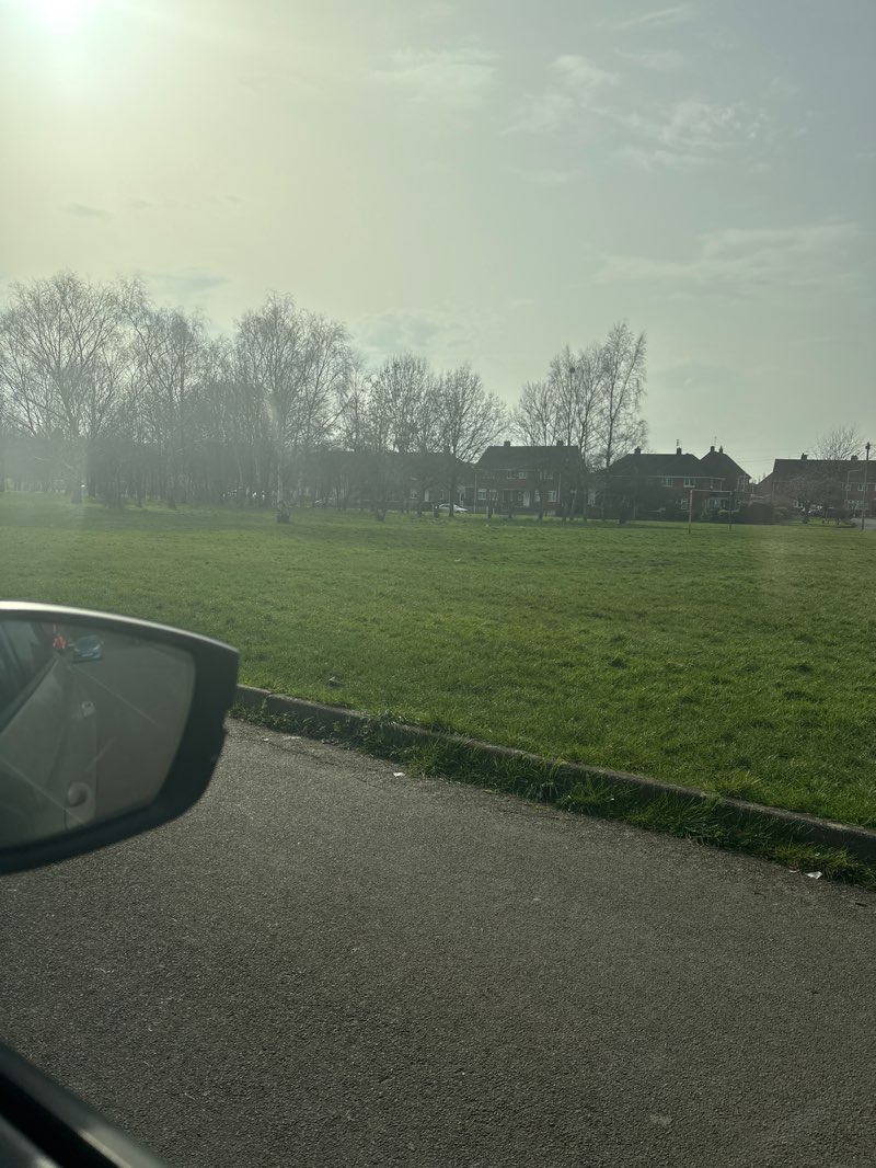 walking near me in Warstones Green in spring