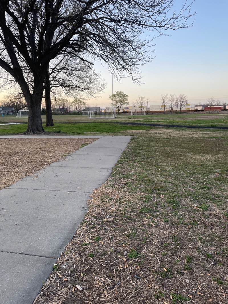 walking near me in Clopper Park in spring