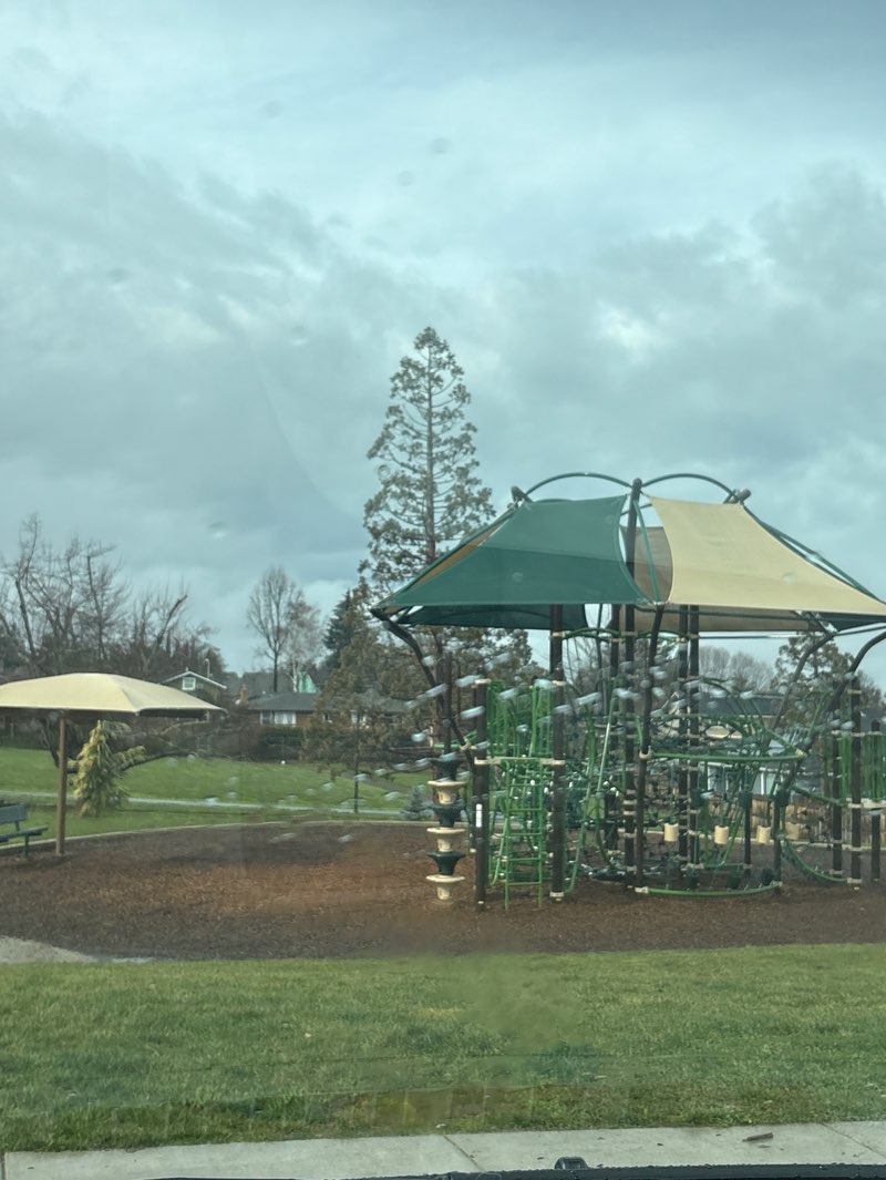 walking near me in Cedar Links Park in winter