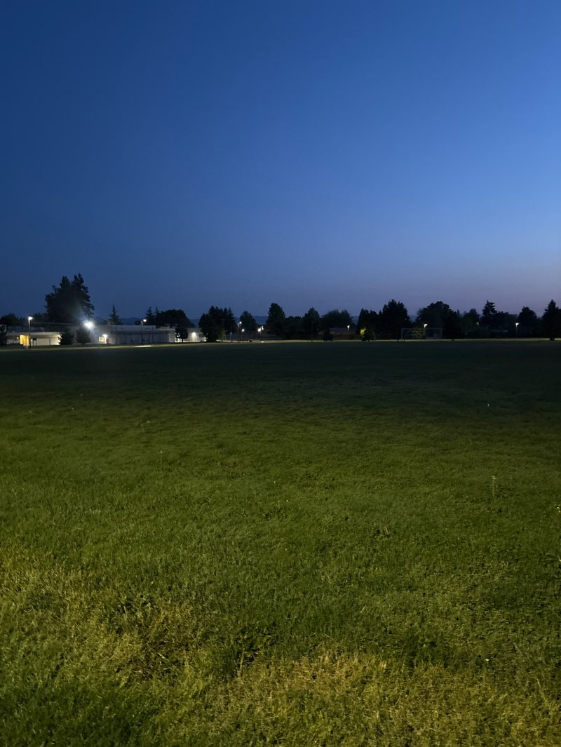 walking near me in Kennedy Park in spring
