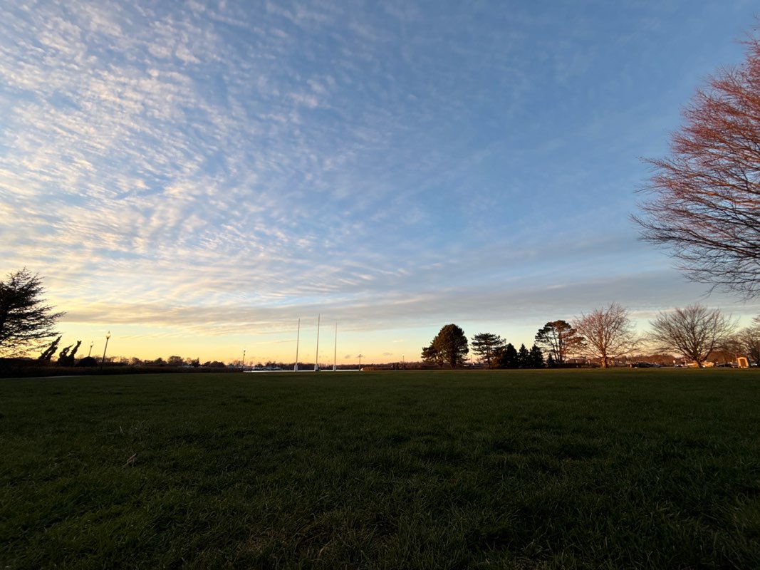 walking near me in Independence Park in winter