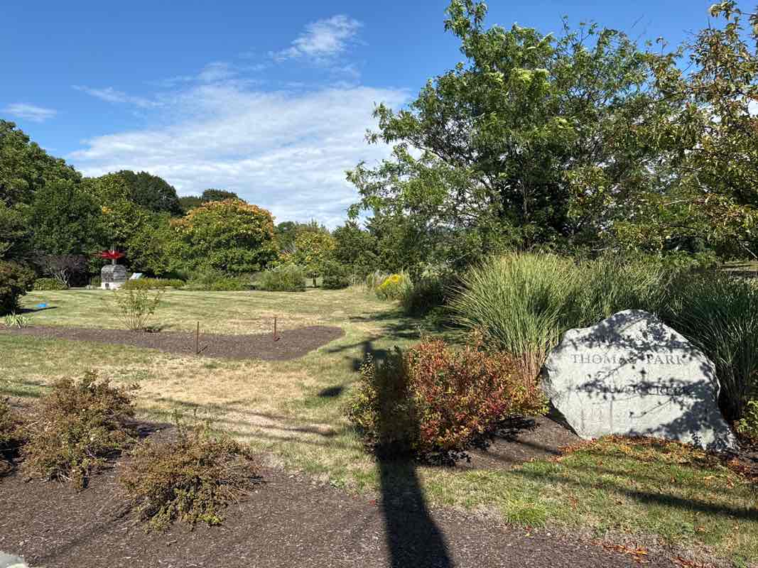 walking near me in Silver Creek Park in autumn