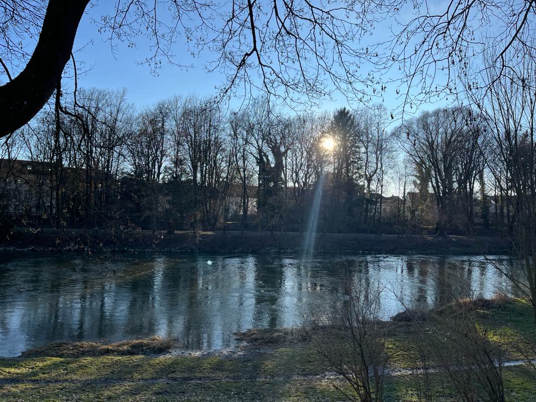walking near me in Fürst-Anselm-Park in winter