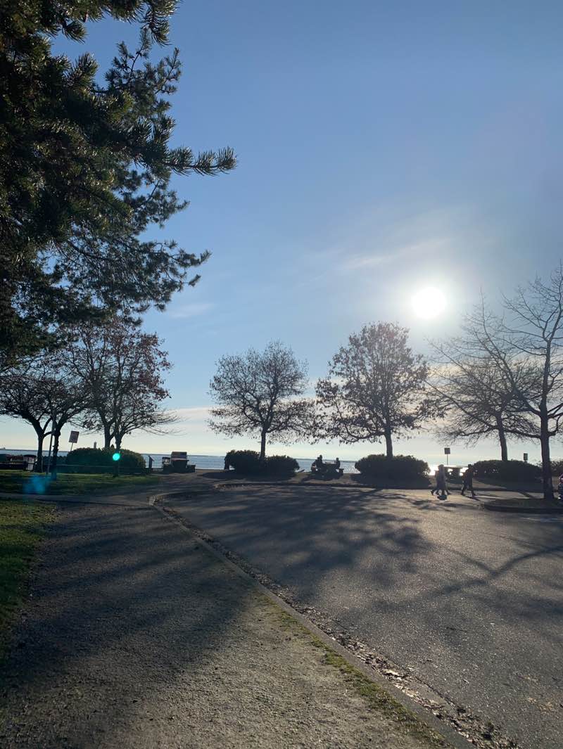 walking near me in Garry Point Park in winter