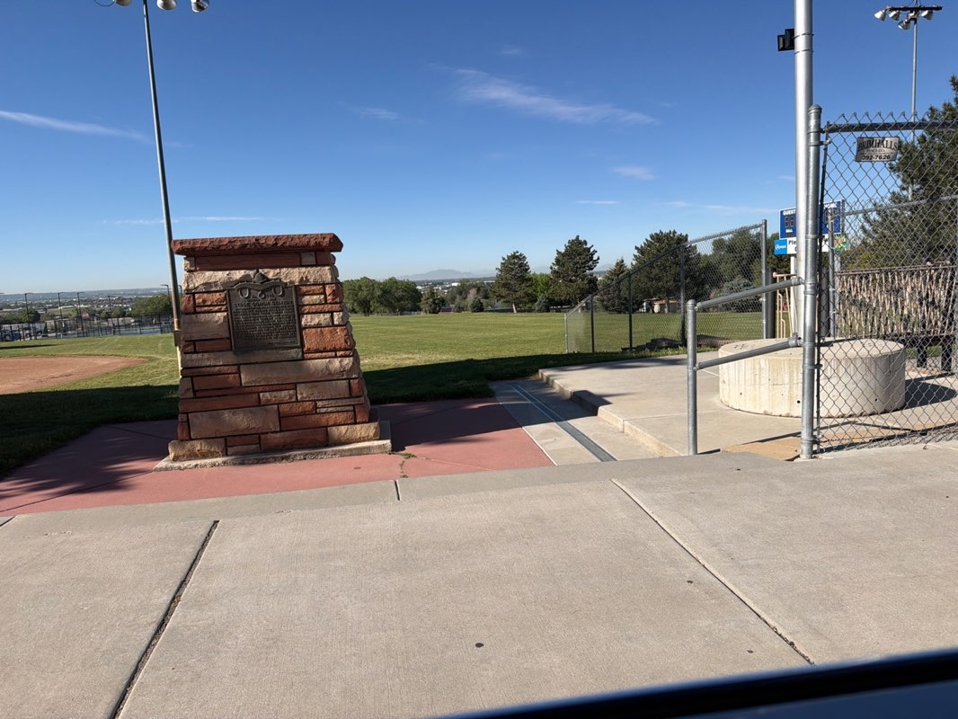 walking near me in Pleasant View City Park in spring