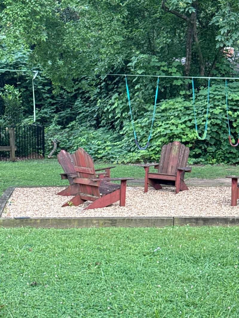 walking near me in Woodland Park in summer