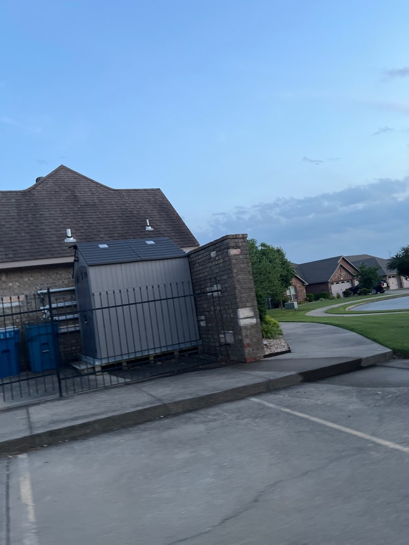 walking near me in Riverwalk Farm Estates Community Park in summer