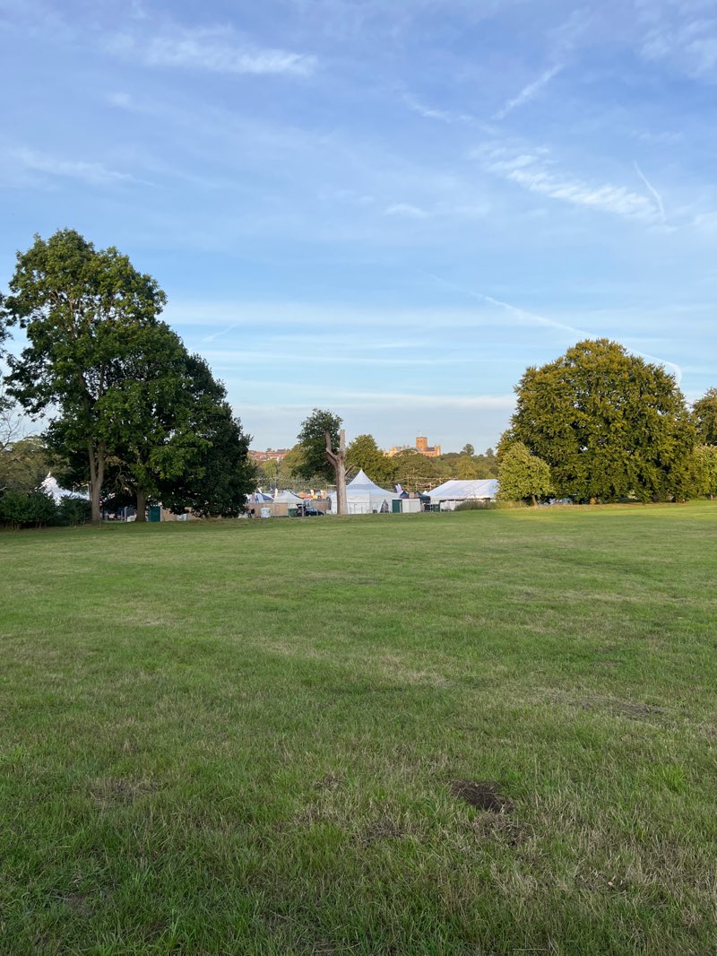 walking near me in Verulamium Park in autumn