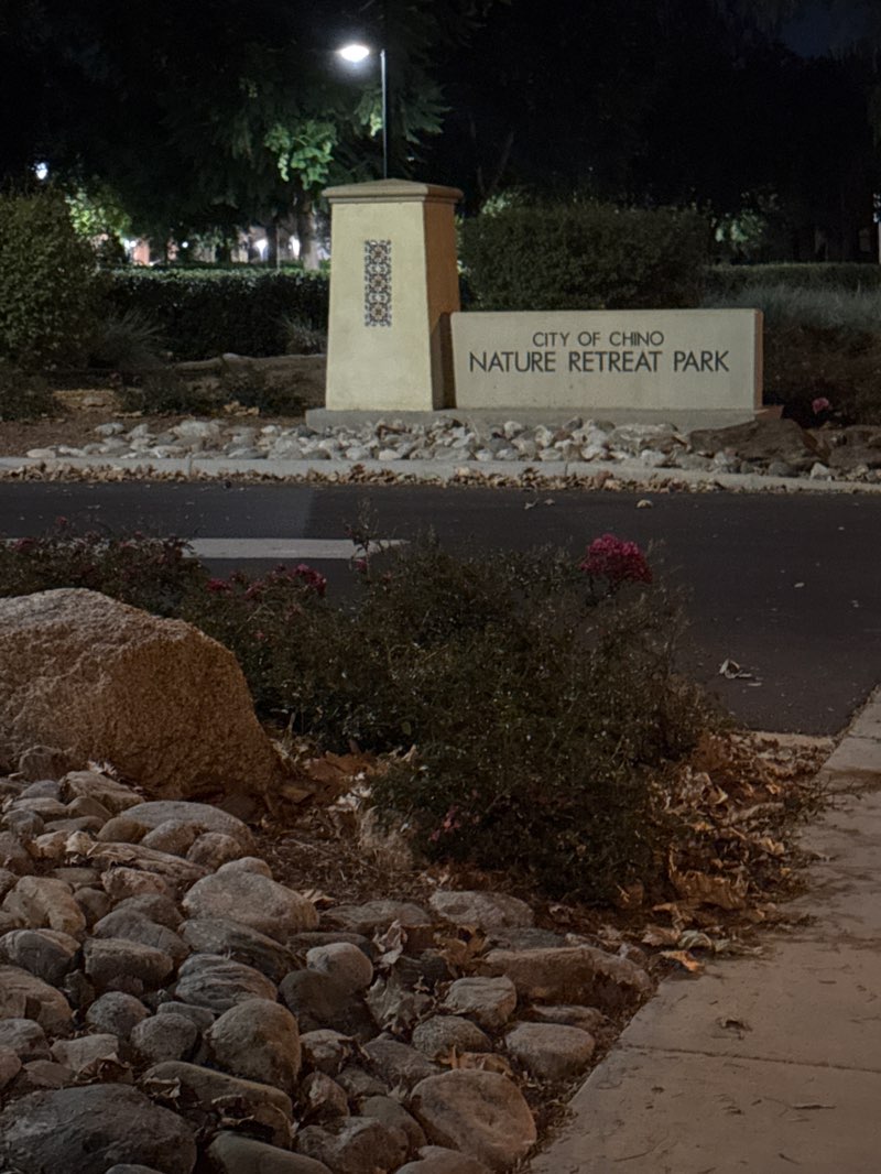 walking near me in Nature Retreat Park in autumn