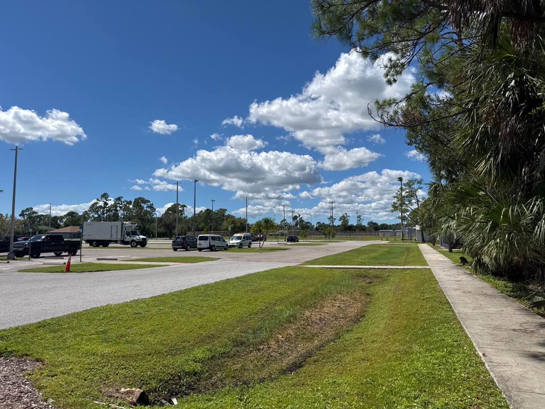 walking near me in Harold Avenue Park in autumn