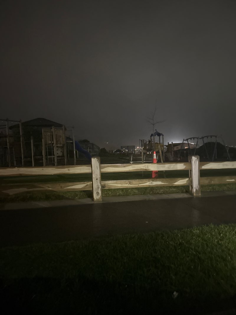 walking near me in Jasmine Underhill Reserve in winter