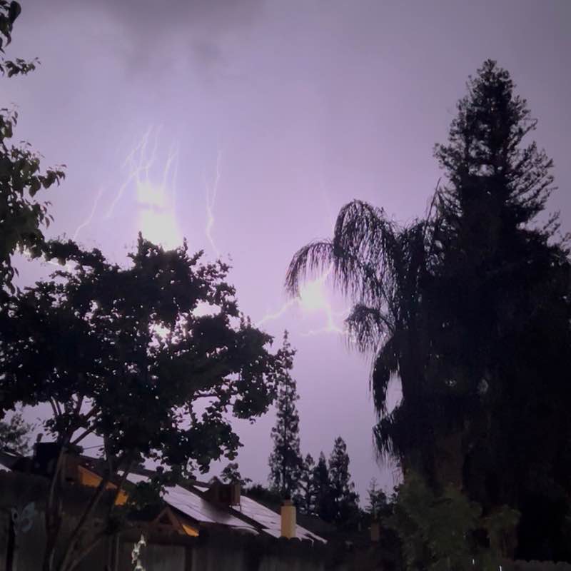 Lust For Life getsharp 🚶🏻📷 🎼 🥃 post image