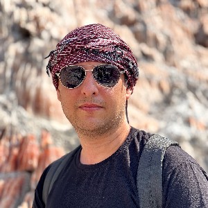 moeinzareian profile