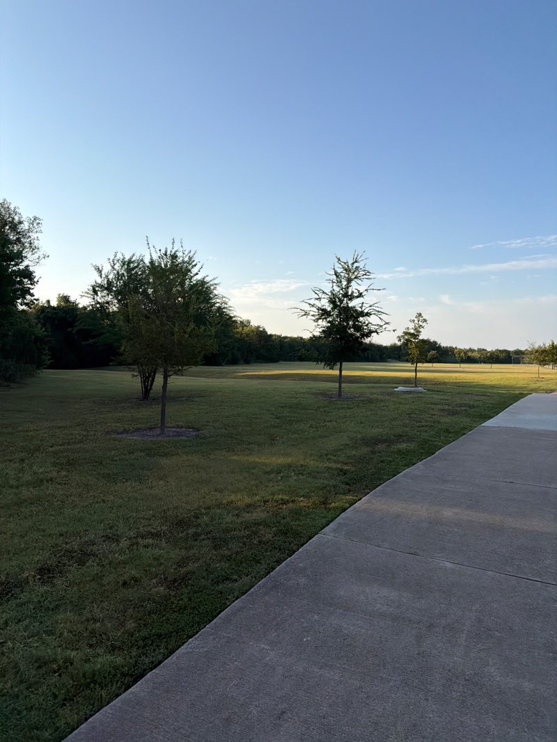 walking near me in Creekside Park in summer