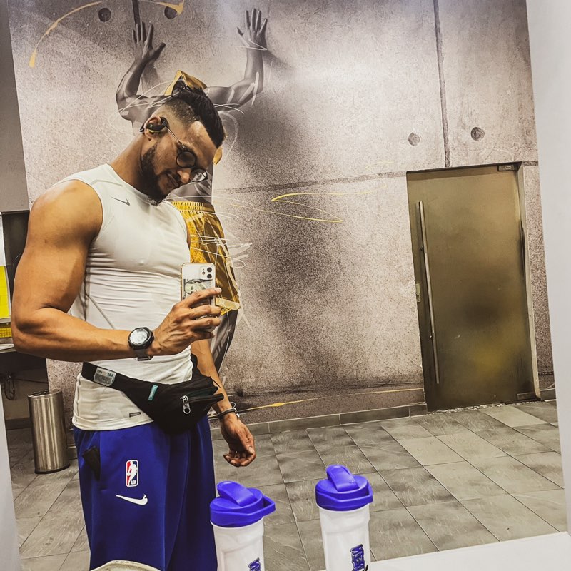 self-sacrifice 🧠💡 profile