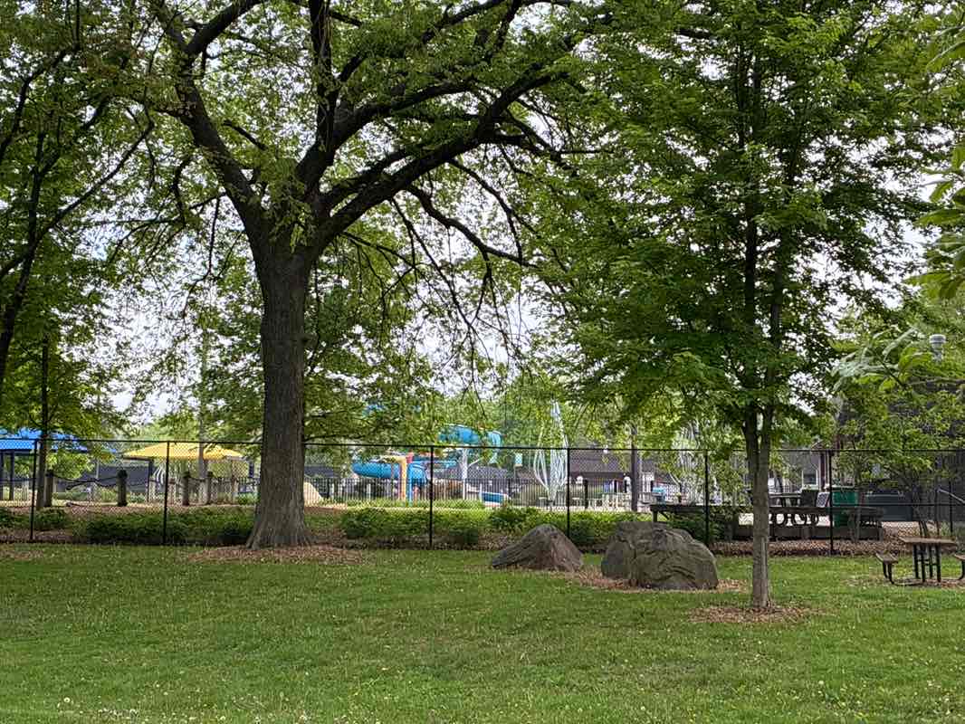 walking near me in Civic Center Park in spring