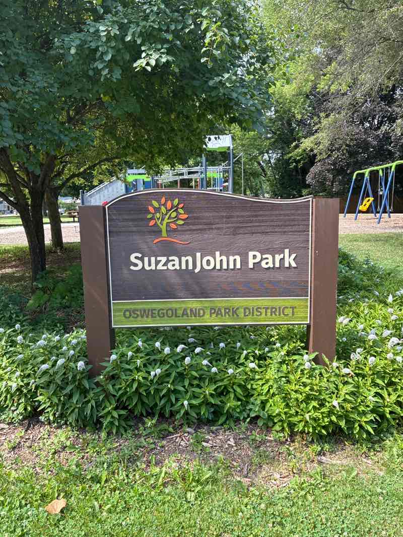 walking near me in SuzanJohn Park in summer