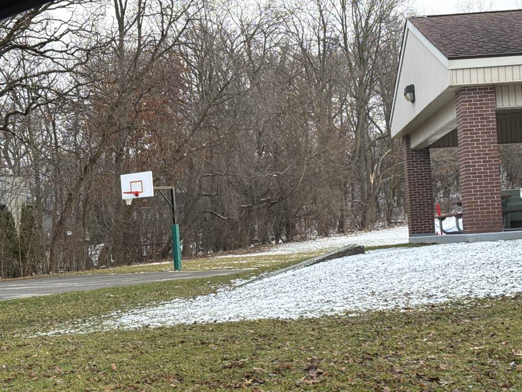 walking near me in Gasner Memorial Park in winter