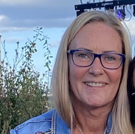 Anne Myers 🇳🇴 🐈‍⬛ profile