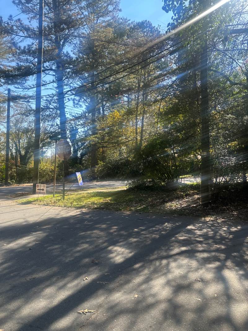 walking near me in Silvermont Mansion Park in autumn