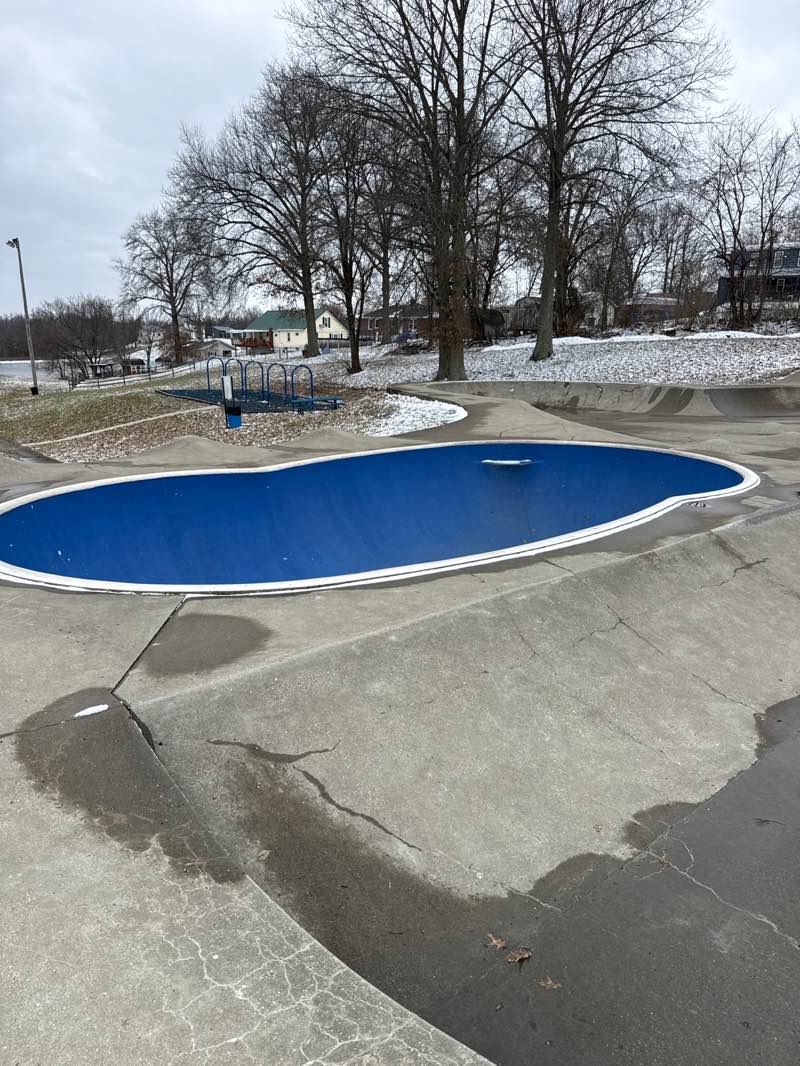 walking near me in Piddle Park in winter