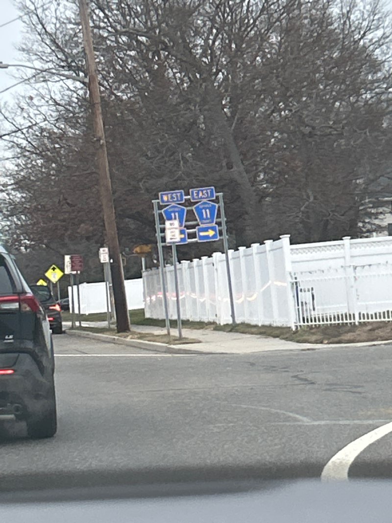 walking near me in Breezy Park in winter