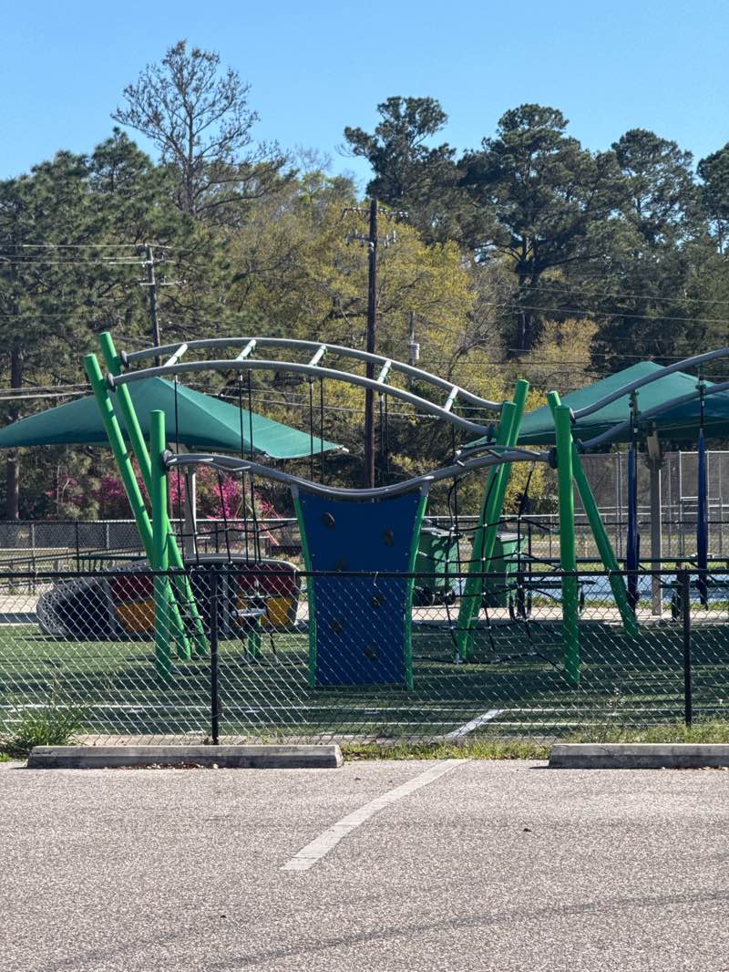 walking near me in Trimmier Park in spring